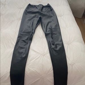 Wilfred Free Leather Leggings